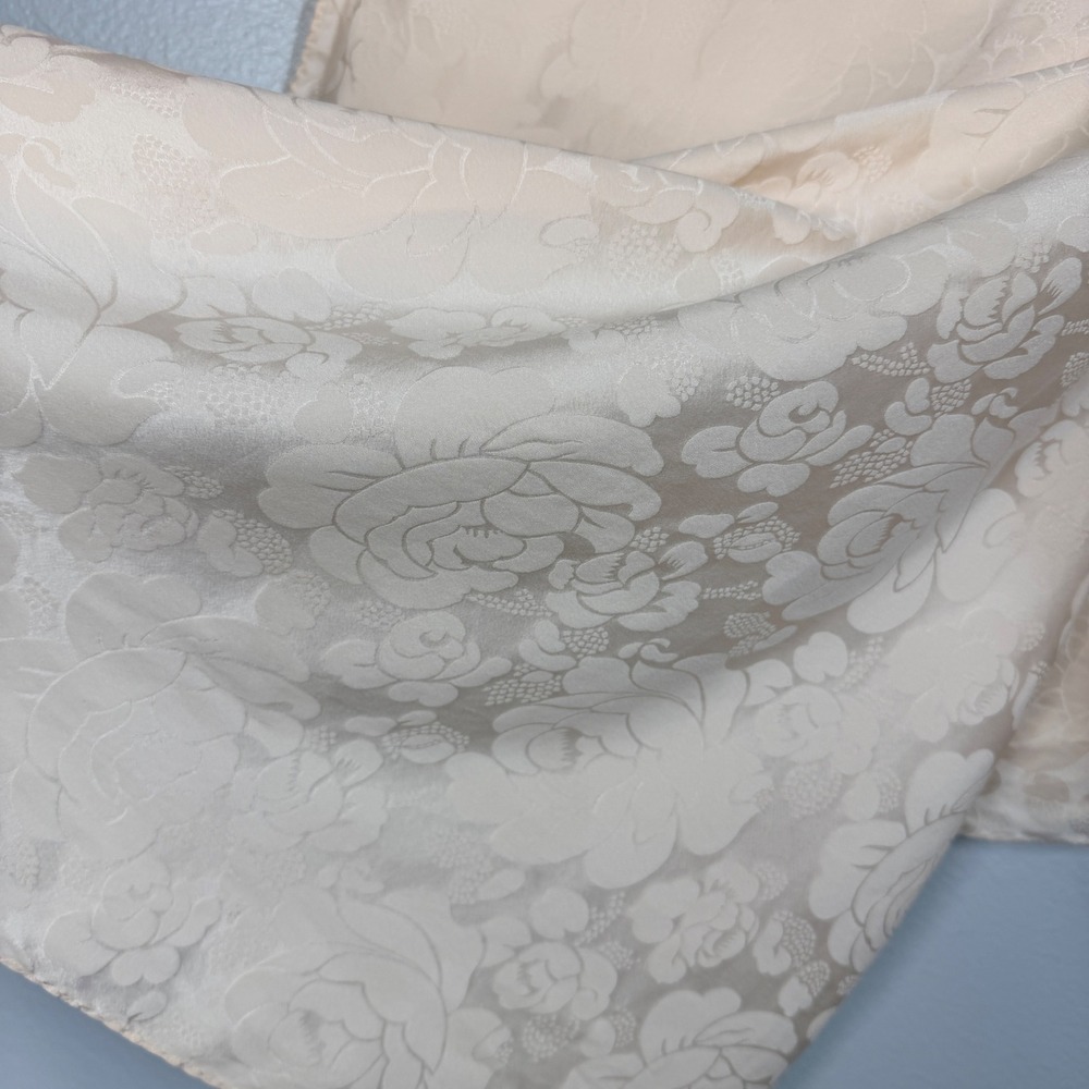Worthington Scarf Women Cream Pink Floral Silk Jacquard Square Elegant - Picture 4 of 8